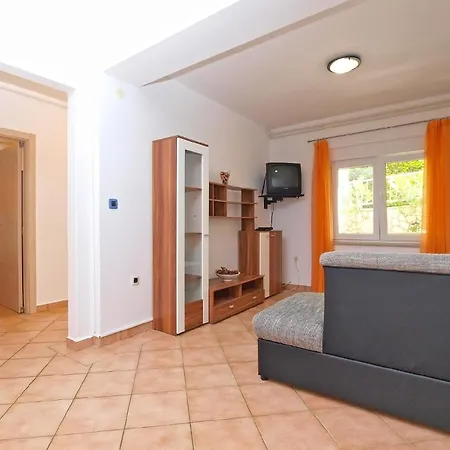 Fuer 4 Personen Ca 65 Qm In Pula, Istrien Istrische Riviera Apartment Pula
