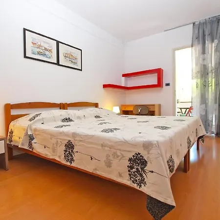 Apartment Fuer 4 Personen Ca 65 Qm In Pula, Istrien Istrische Riviera Pula